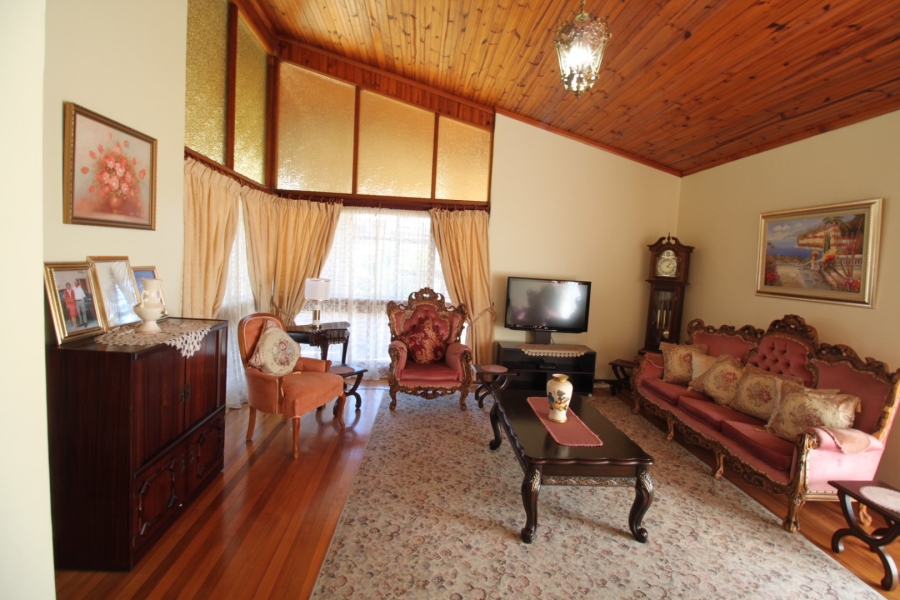 3 Bedroom Property for Sale in Parkside Eastern Cape